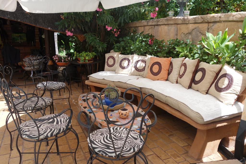 Hotel A La Fugue Upington Exterior foto