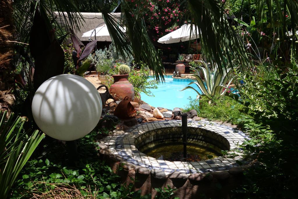 Hotel A La Fugue Upington Exterior foto